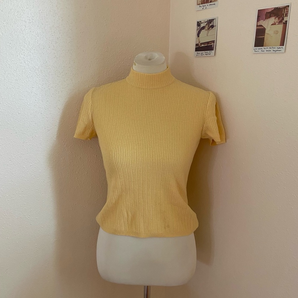 St. John Knit Yellow Knit Top